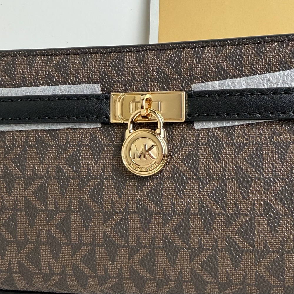 NWT Michael Kors Hamilton Small Logo Convertible Crossbody - Picture 6 of 15
